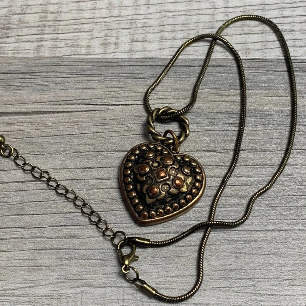 Vintage Antique Brass Tone Heart Pendant Snake Chain Necklace 16 Inch 4497